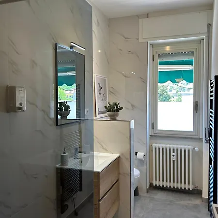 Апартаменты Edelweiss Бавено